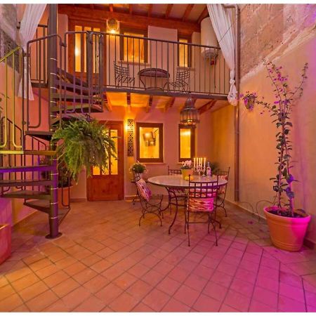 Boutique Hostal "Born53" Im Stadtkern Von Llucmajor, Mallorca Aparthotel Llucmajor  Exterior photo