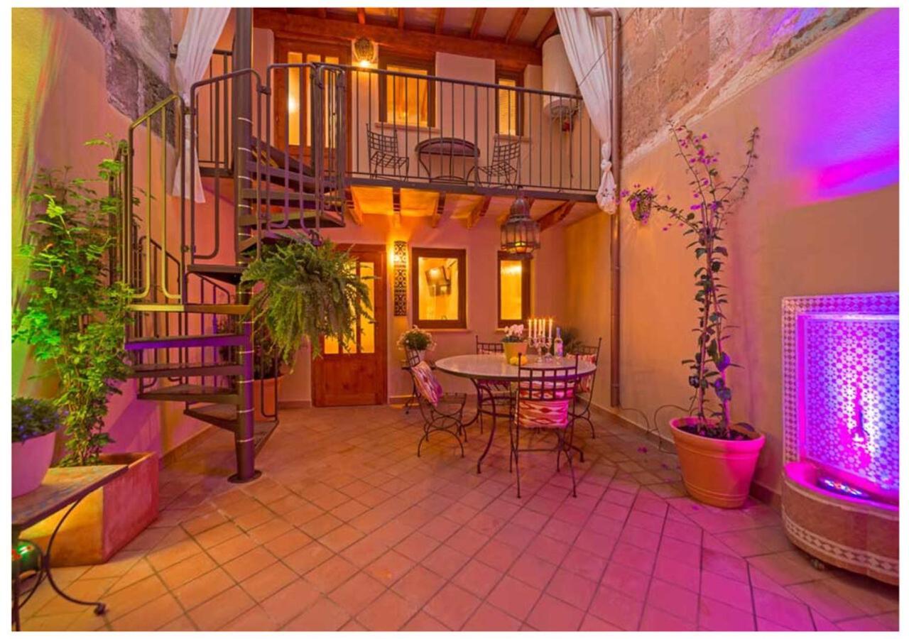 Boutique Hostal "Born53" Im Stadtkern Von Llucmajor, Mallorca Aparthotel Llucmajor  Exterior photo