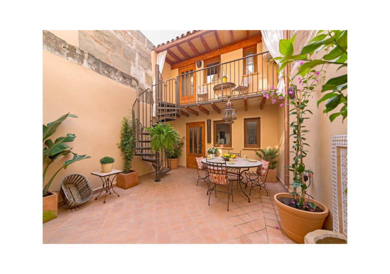 Boutique Hostal "Born53" Im Stadtkern Von Llucmajor, Mallorca Aparthotel Llucmajor  Exterior photo